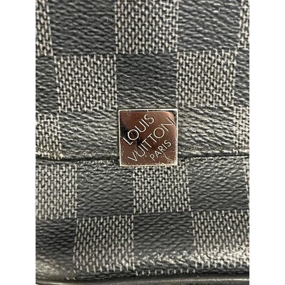 Louis Vuitton District PM Damier Graphite  347732 - Picture 12 of 14